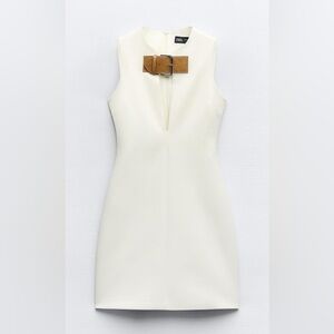Zara white dress with buckle